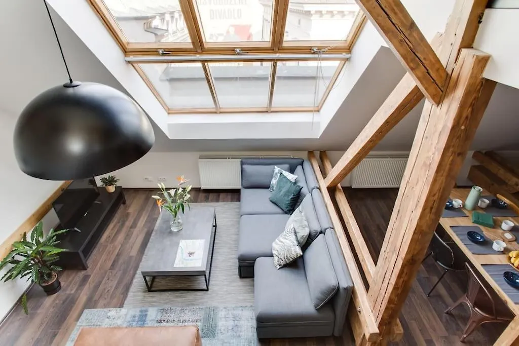 Unique City Centre Duplex, Prague Castle View, Roof Top Terrace Apartman 0*,  Csehország