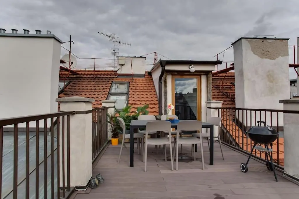 Unique City Centre Duplex, Prague Castle View, Roof Top Terrace Apartman Csehország